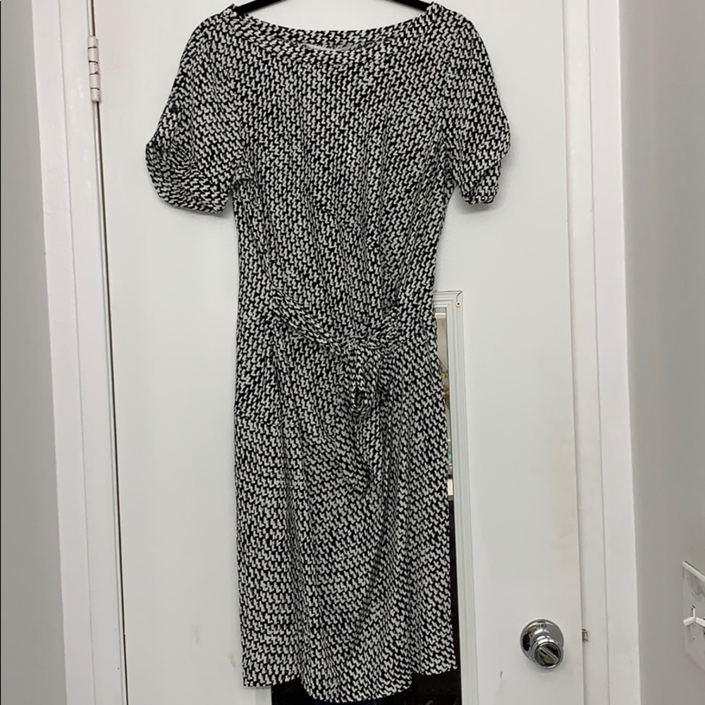 Diane von Furstenberg Black & White Dress Sz 14